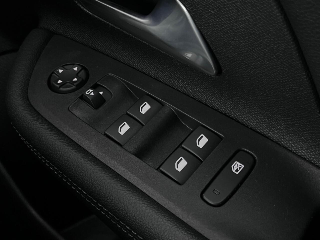 Vauxhall Mokka thumbnail Misc Controls