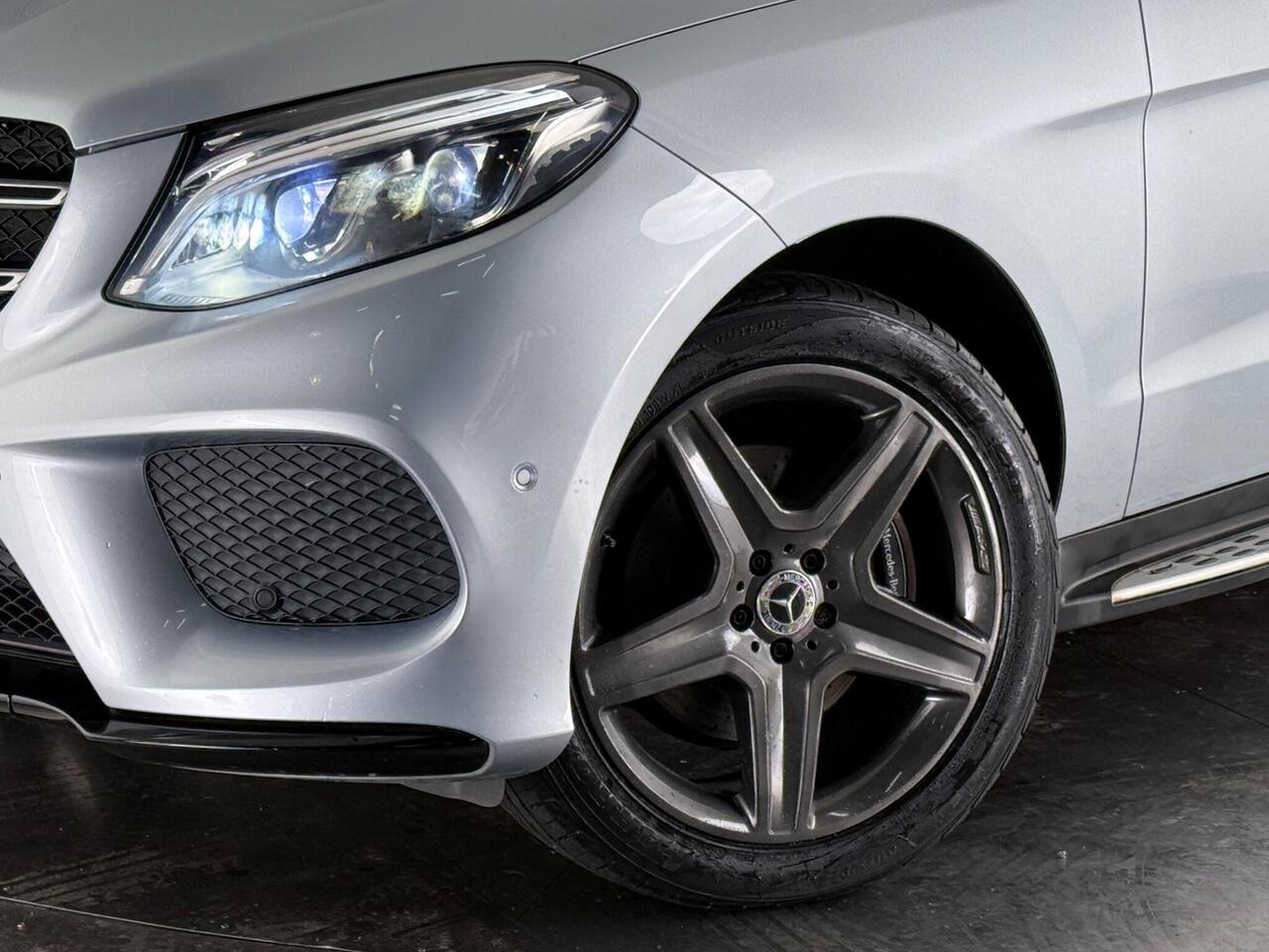Mercedes-Benz GLE thumbnail Wheel