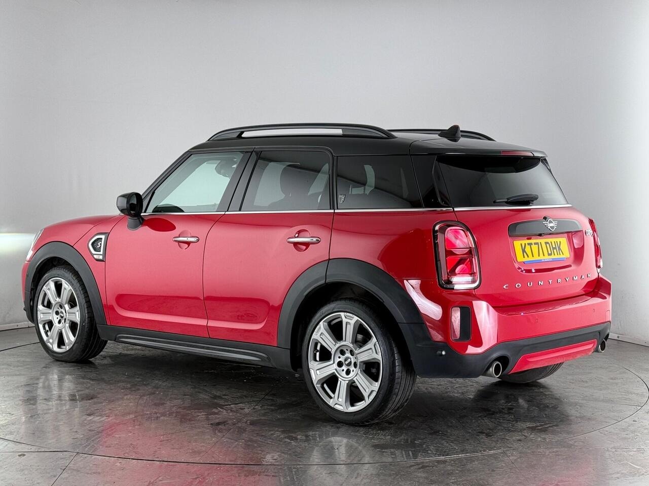 MINI Countryman thumbnail Rear Left