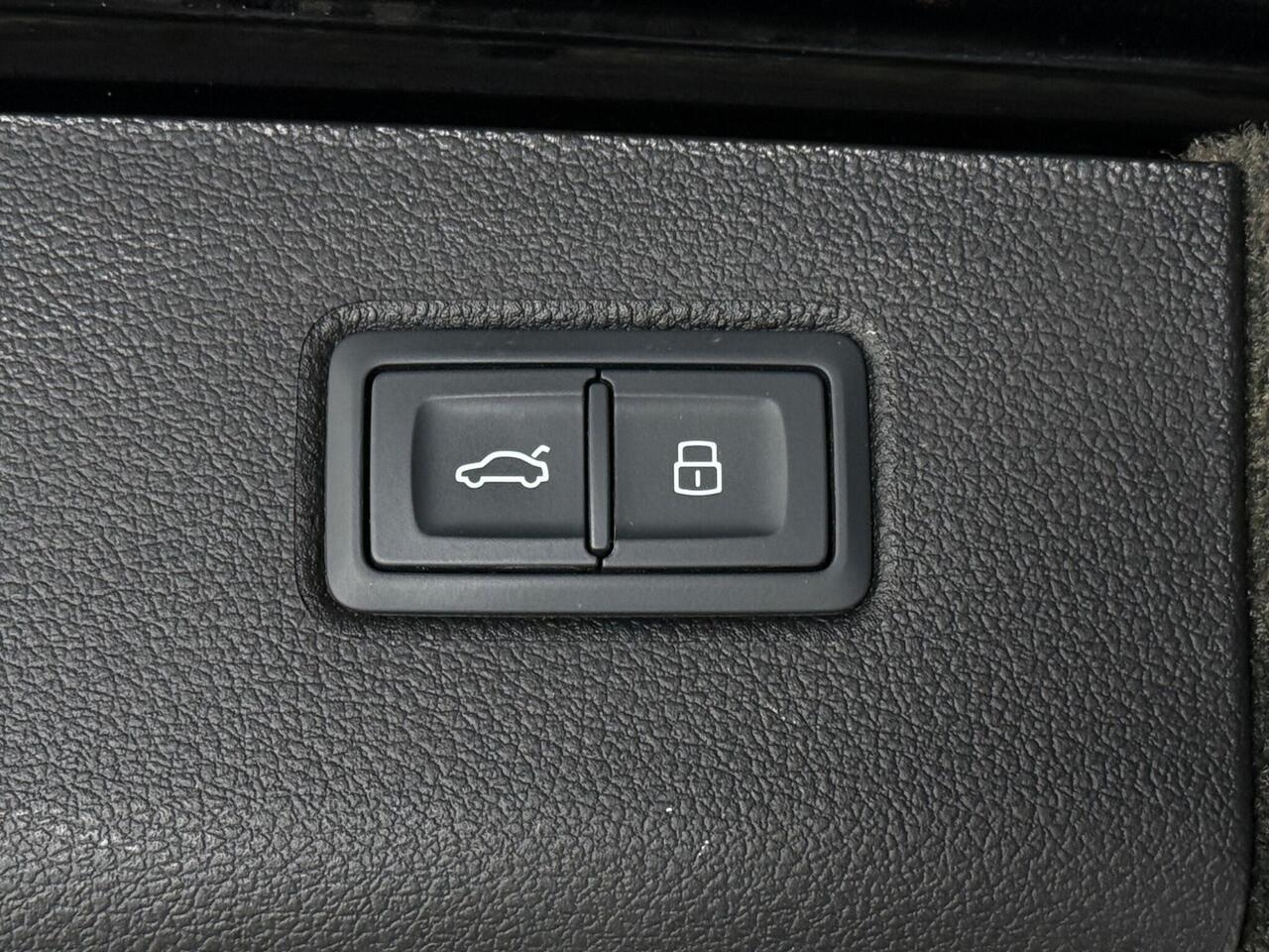 Bentley Bentayga thumbnail Misc Controls