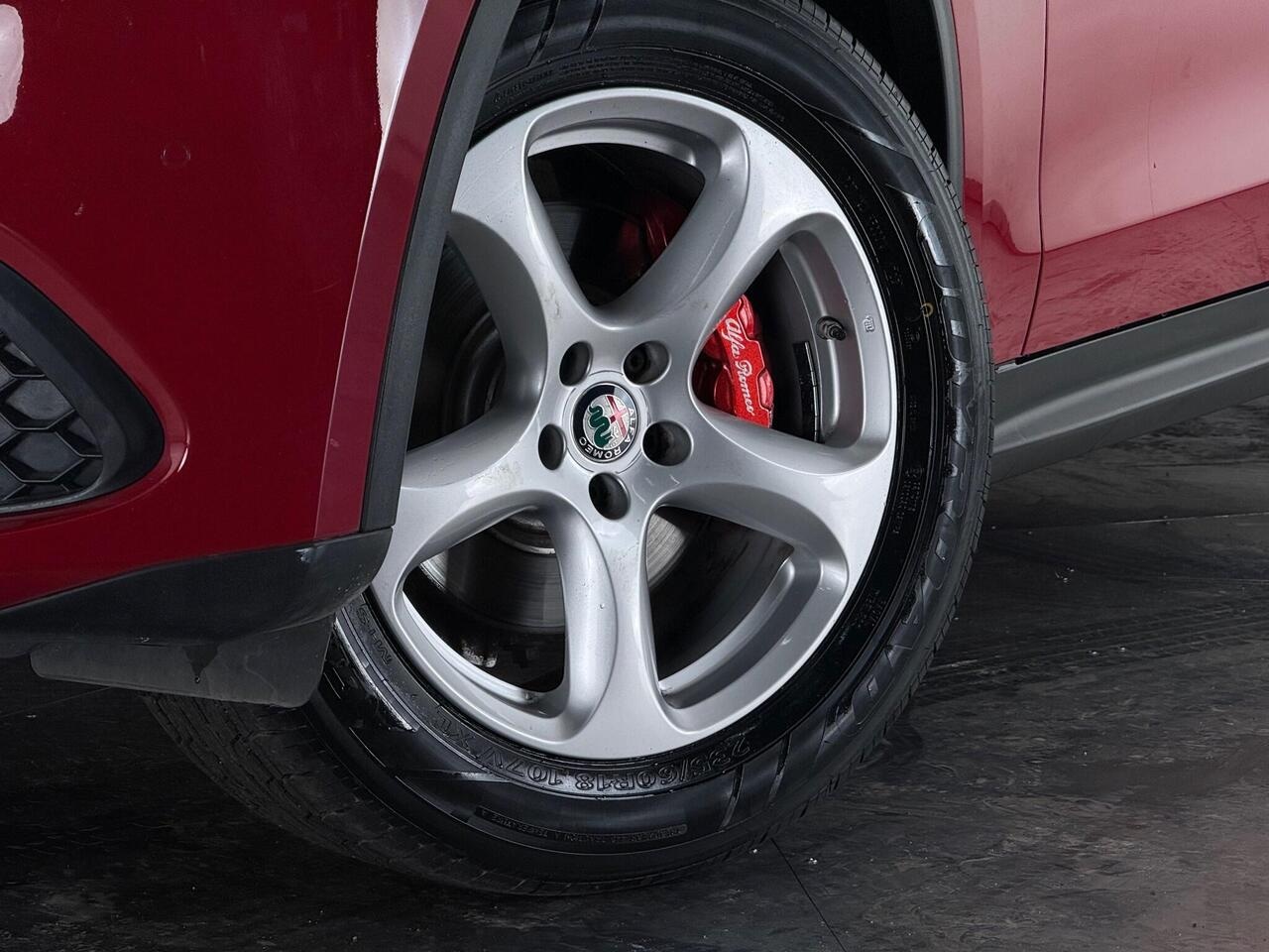 Alfa Romeo Stelvio thumbnail Wheel