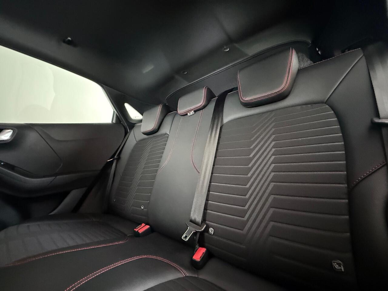 Ford Puma thumbnail Seats Rear