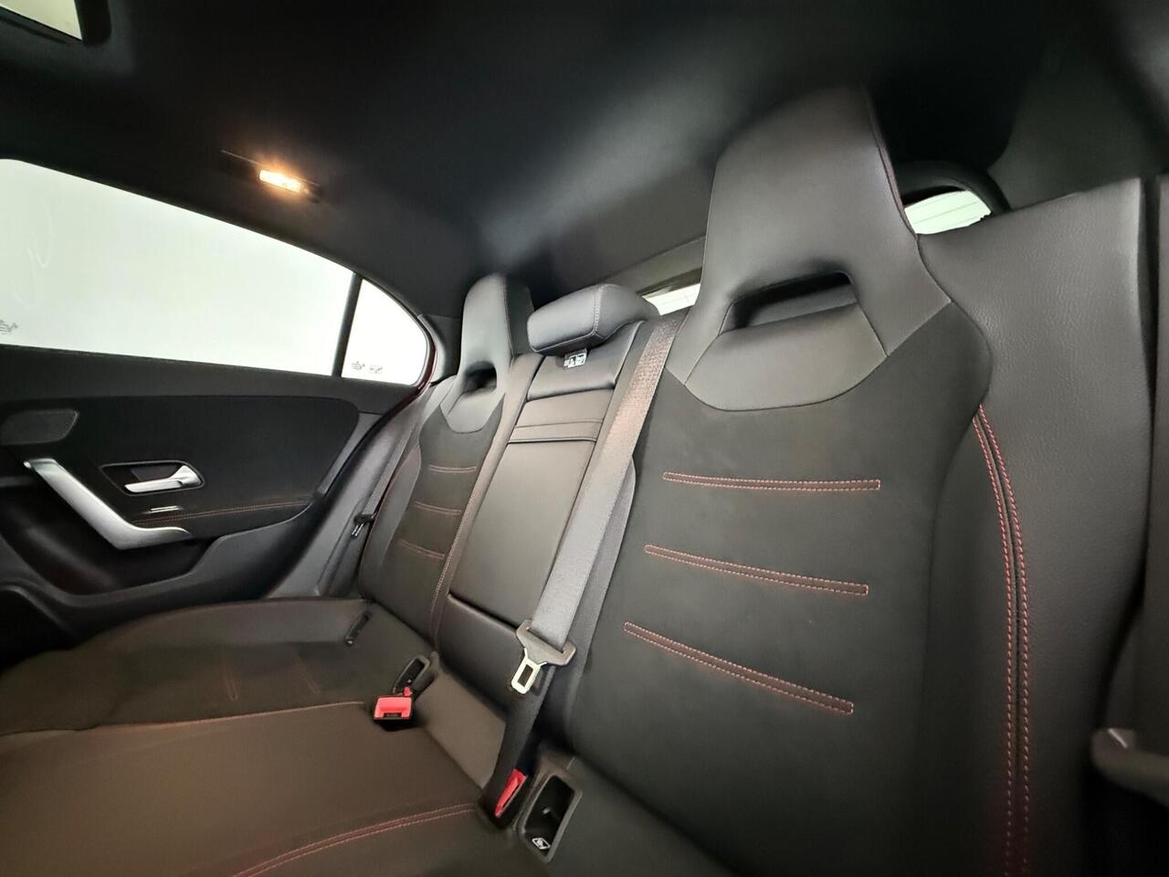 Mercedes-Benz A Class thumbnail Seats Rear