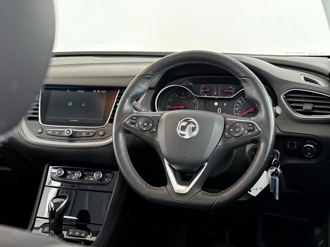 Vauxhall Grandland X thumbnail Steering Wheel