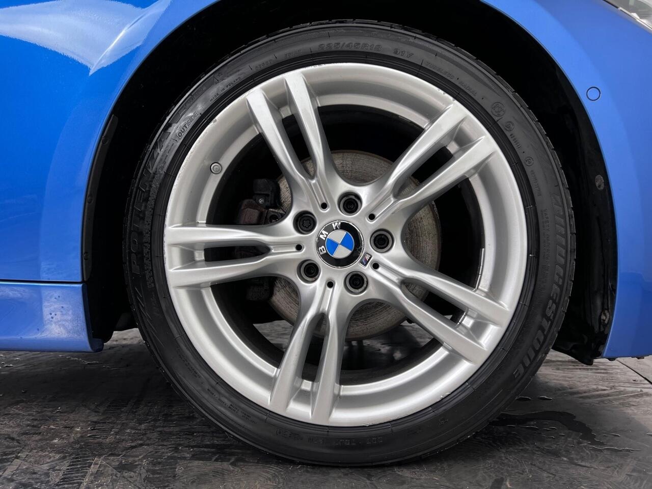 BMW 3 Series thumbnail Wheel