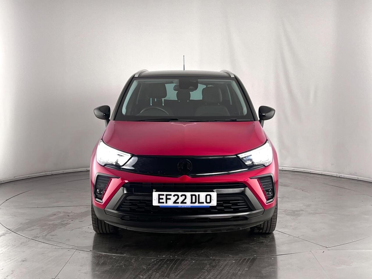Vauxhall Crossland thumbnail Front