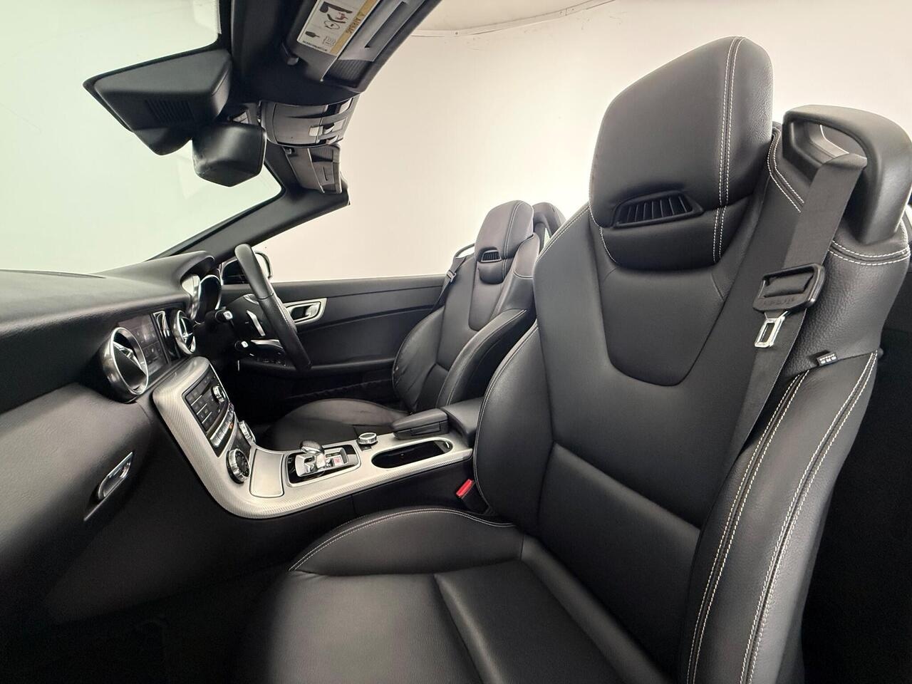 Mercedes-Benz SLC thumbnail Seat Front Passenger