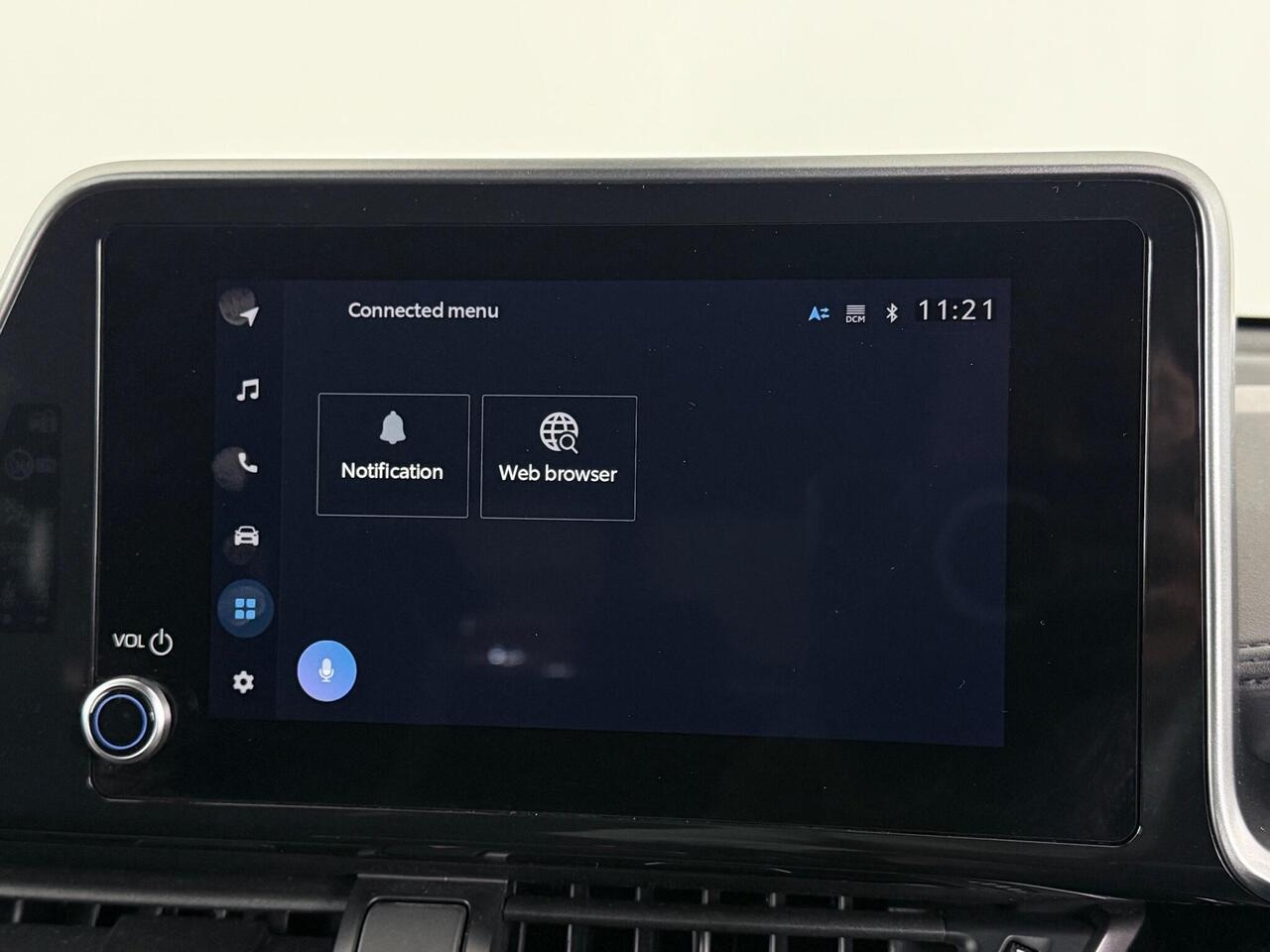 Toyota C-HR thumbnail Infotainment System