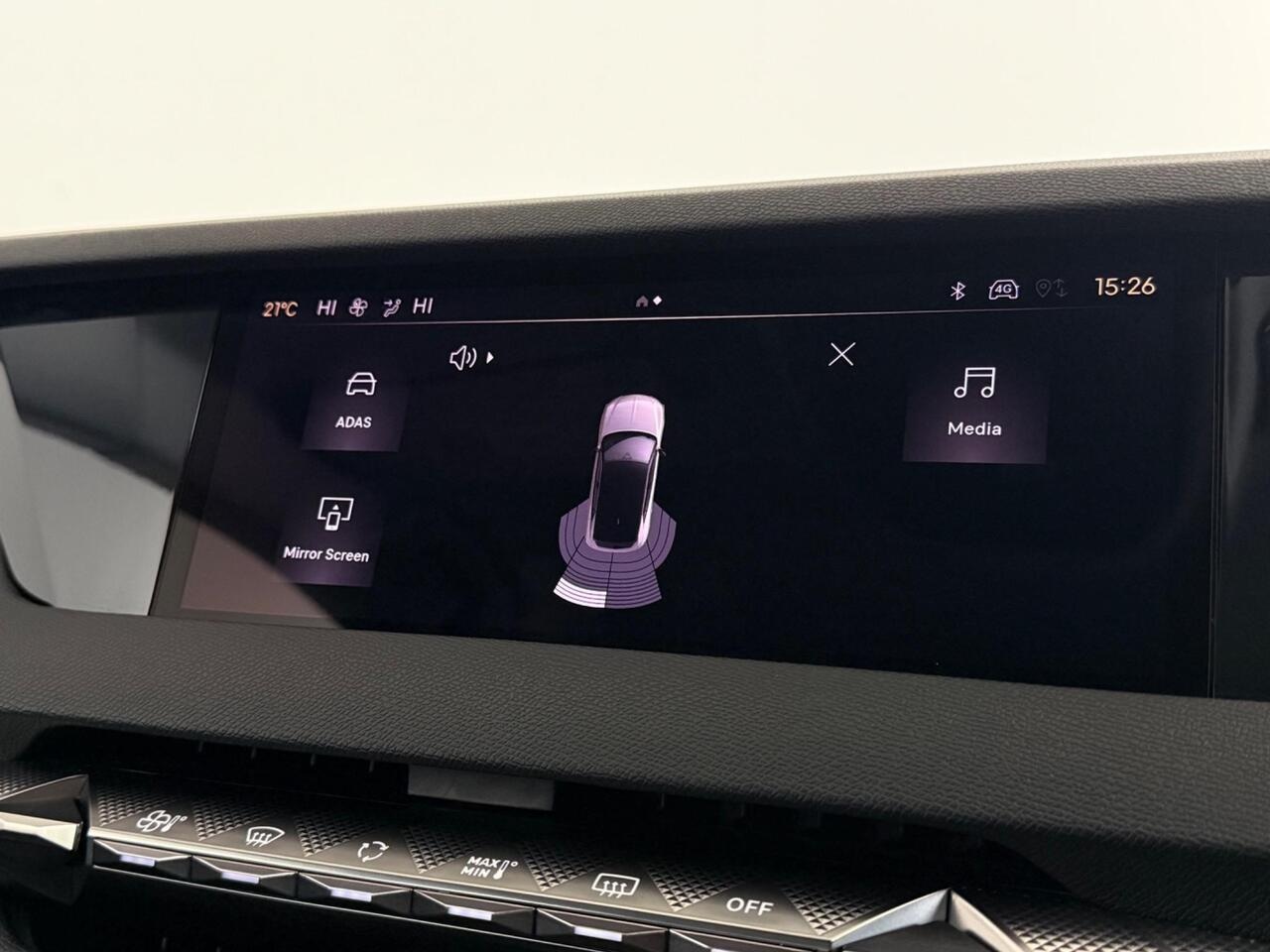 DS AUTOMOBILES DS 4 thumbnail Infotainment System