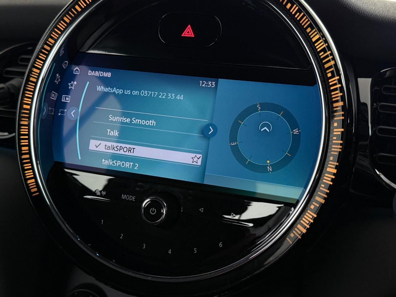 MINI Convertible thumbnail Infotainment System
