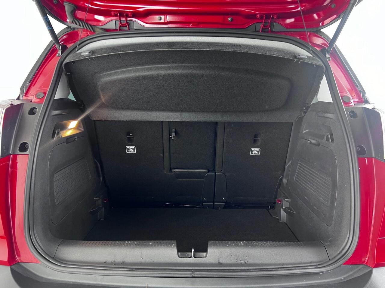 Vauxhall Crossland thumbnail Boot