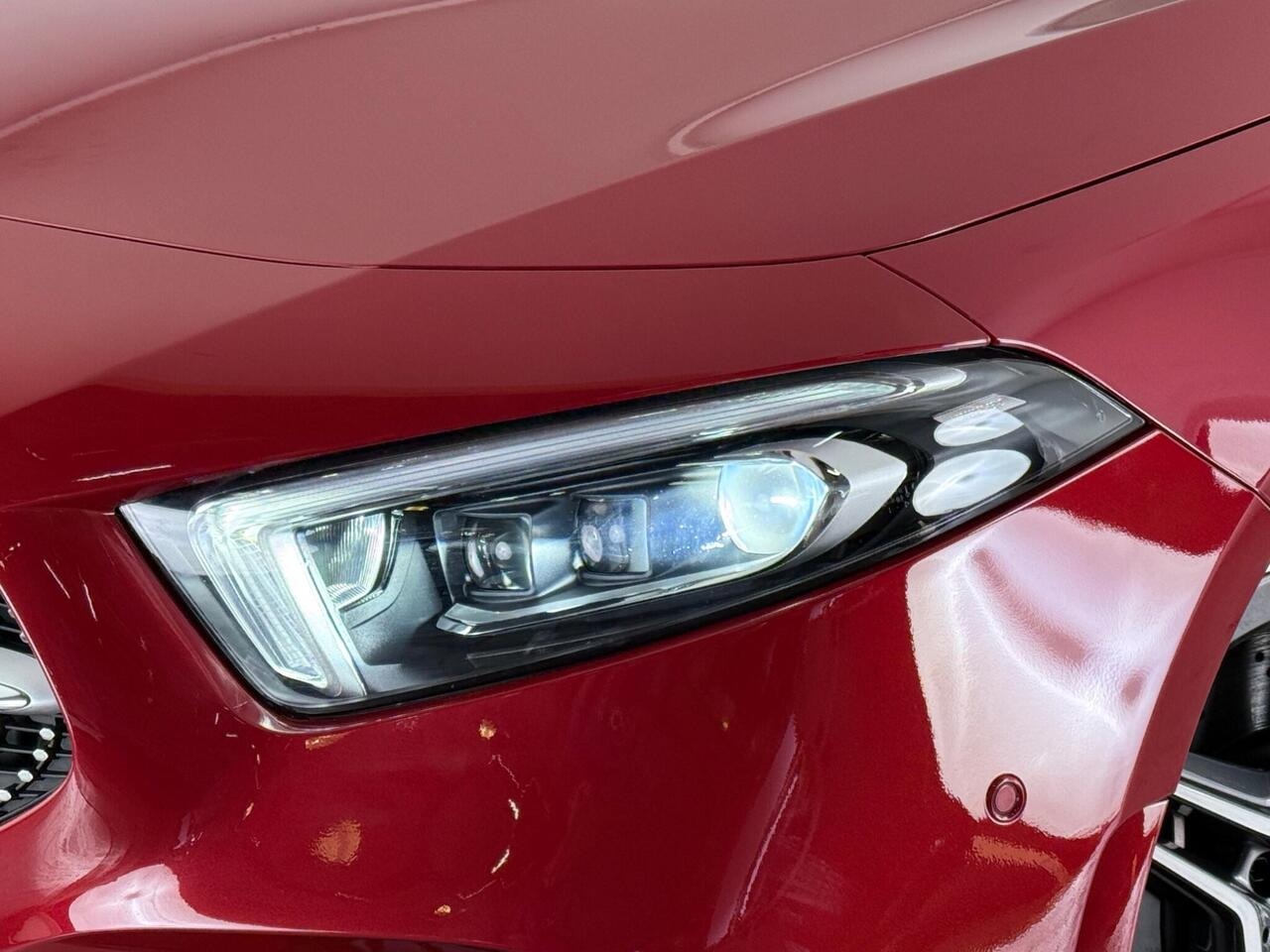 Mercedes-Benz A Class thumbnail Lights Front