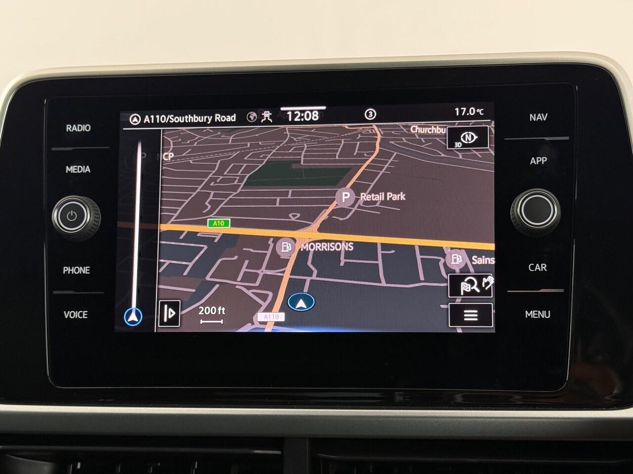Volkswagen T-Roc thumbnail Infotainment System