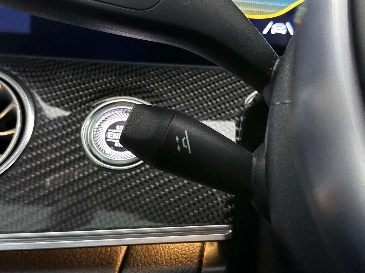 Mercedes-Benz AMG GT thumbnail Misc Controls