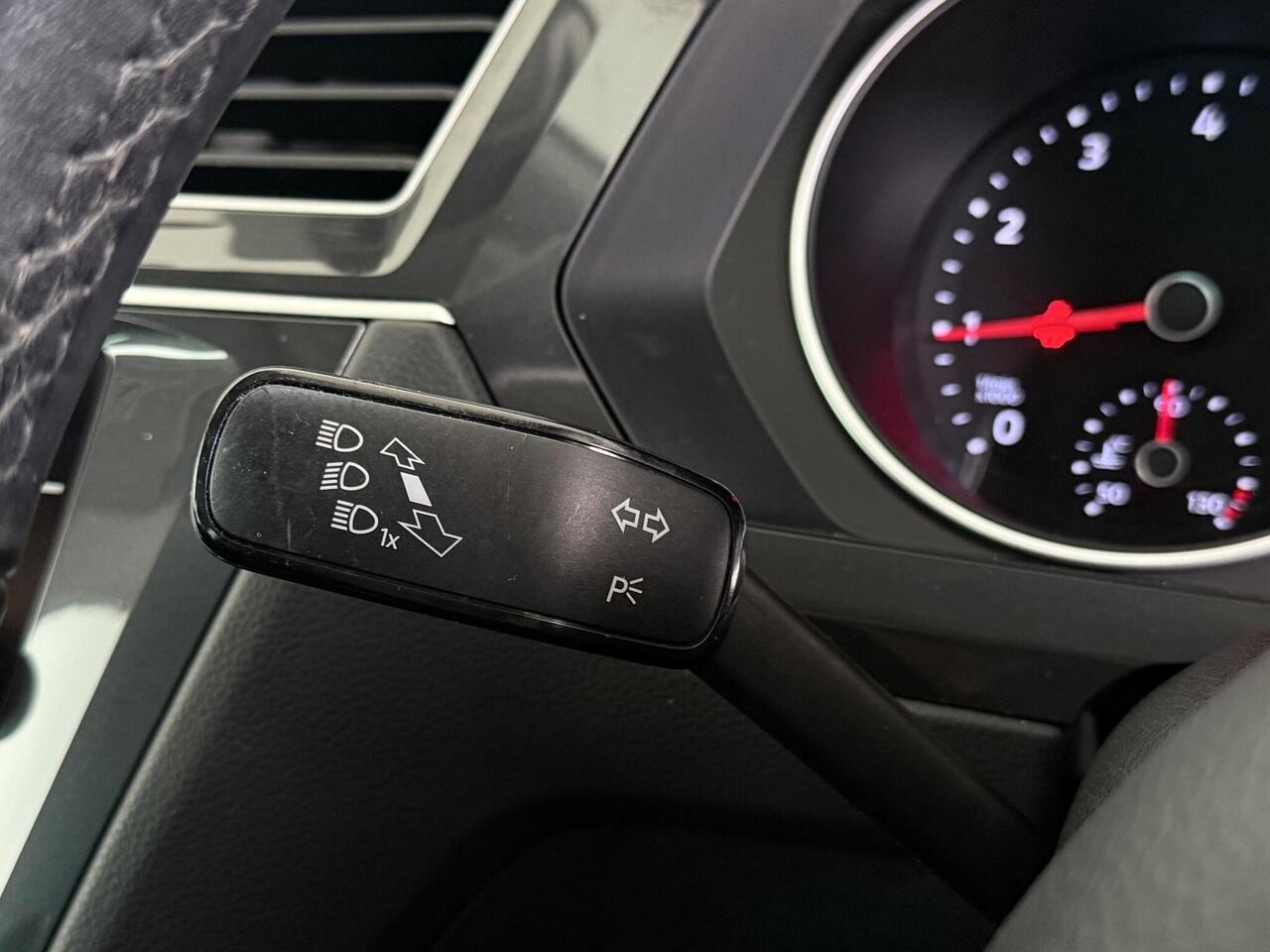 Volkswagen Tiguan thumbnail Misc Controls
