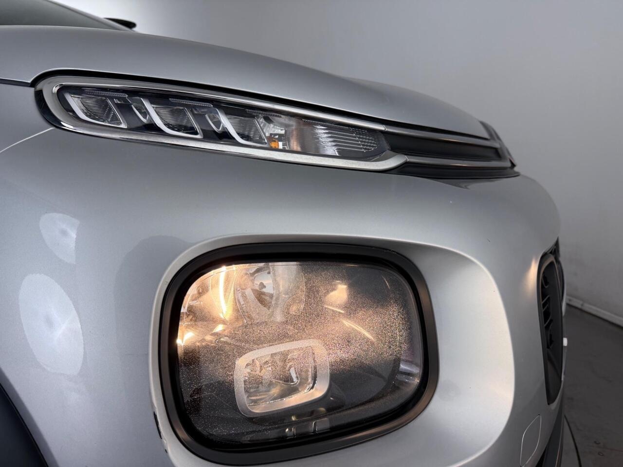Citroen C3 Aircross thumbnail Lights Front