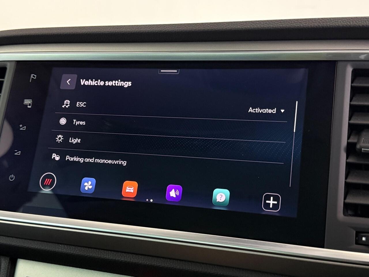 SEAT Ateca thumbnail Infotainment System