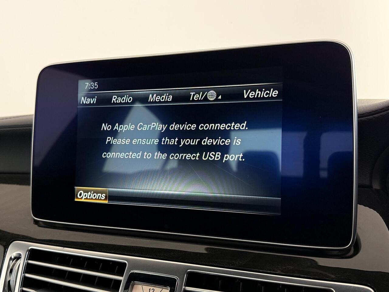 Mercedes-Benz CLS thumbnail Infotainment System