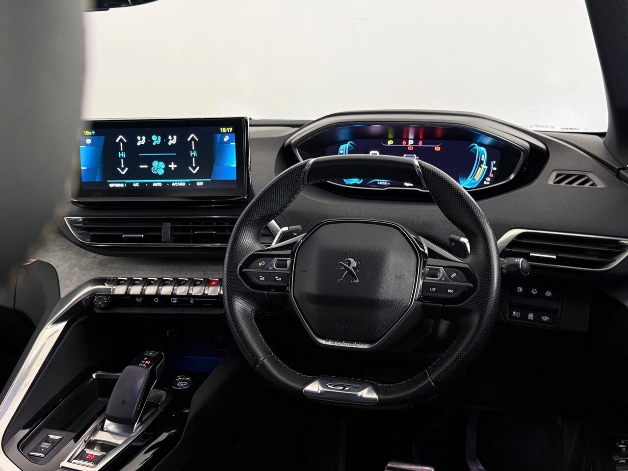 Peugeot 3008 thumbnail Steering Wheel