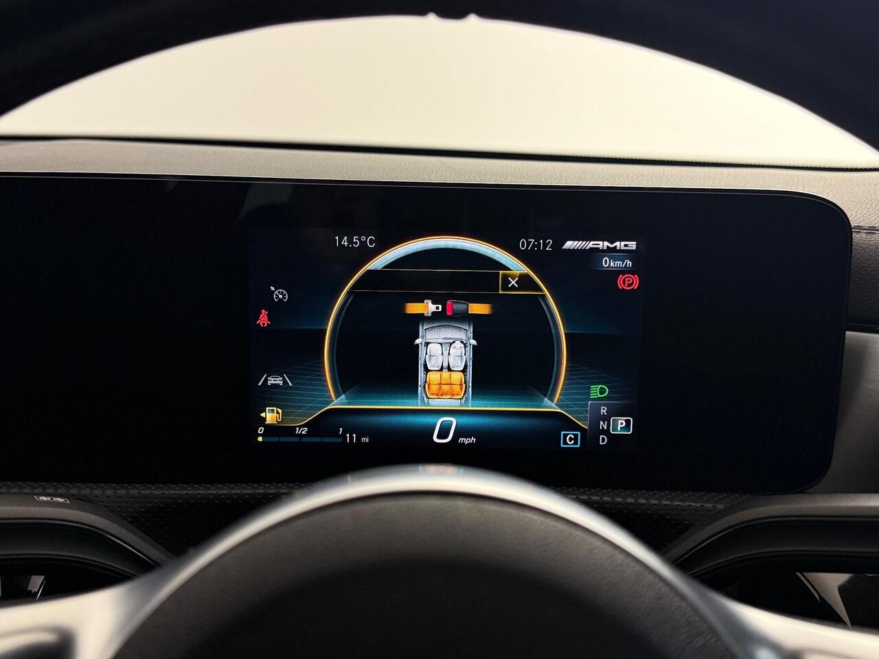 Mercedes-Benz A Class thumbnail Driver Instruments