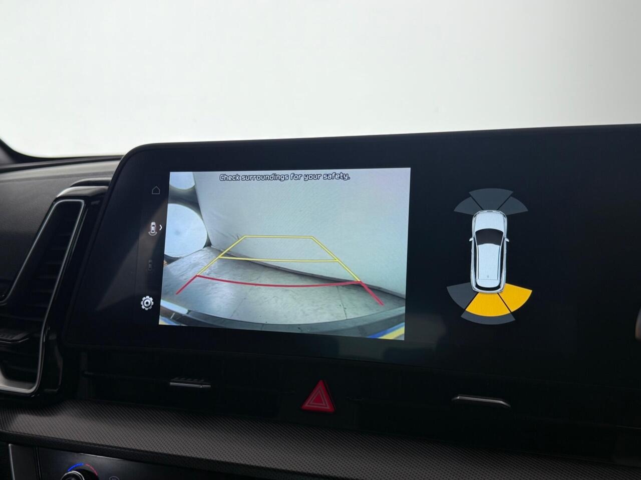 Kia Sportage thumbnail Infotainment System