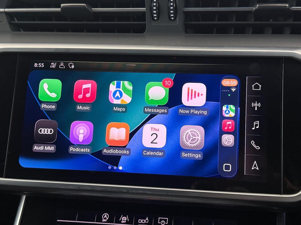 Audi A6 Avant thumbnail Infotainment System