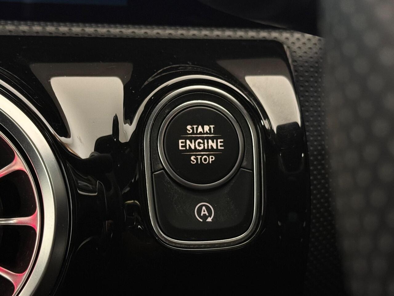 Mercedes-Benz A Class thumbnail Misc Controls