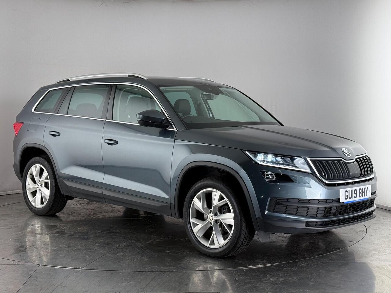 Skoda Kodiaq thumbnail Front Right