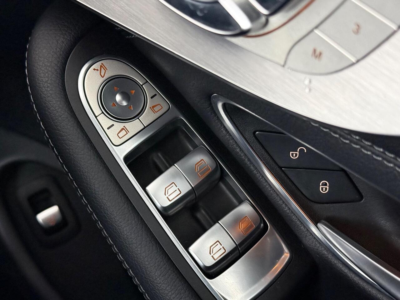 Mercedes-Benz C Class thumbnail Misc Controls