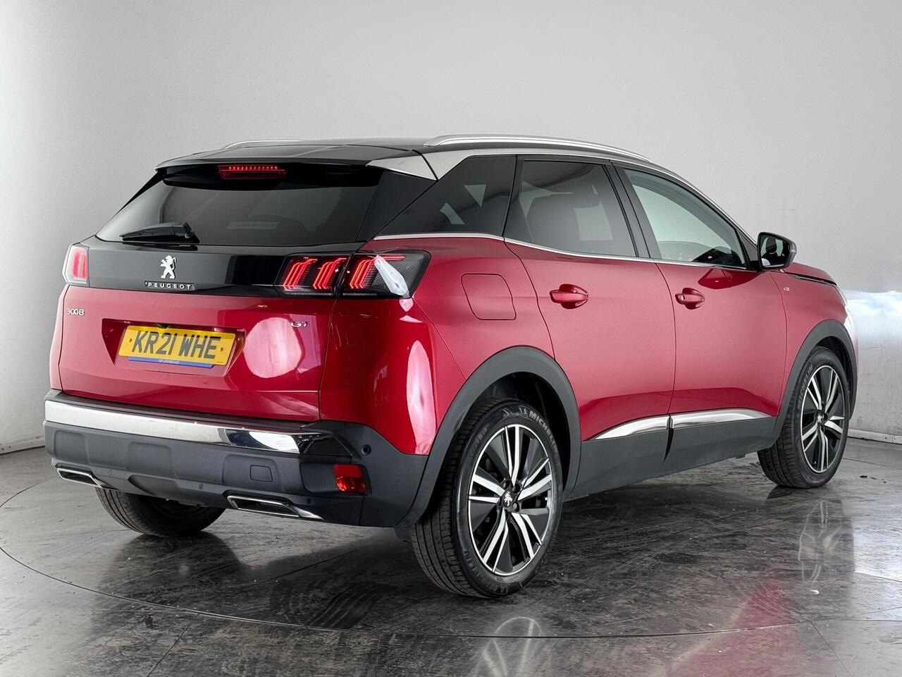 Peugeot 3008 thumbnail Rear Right