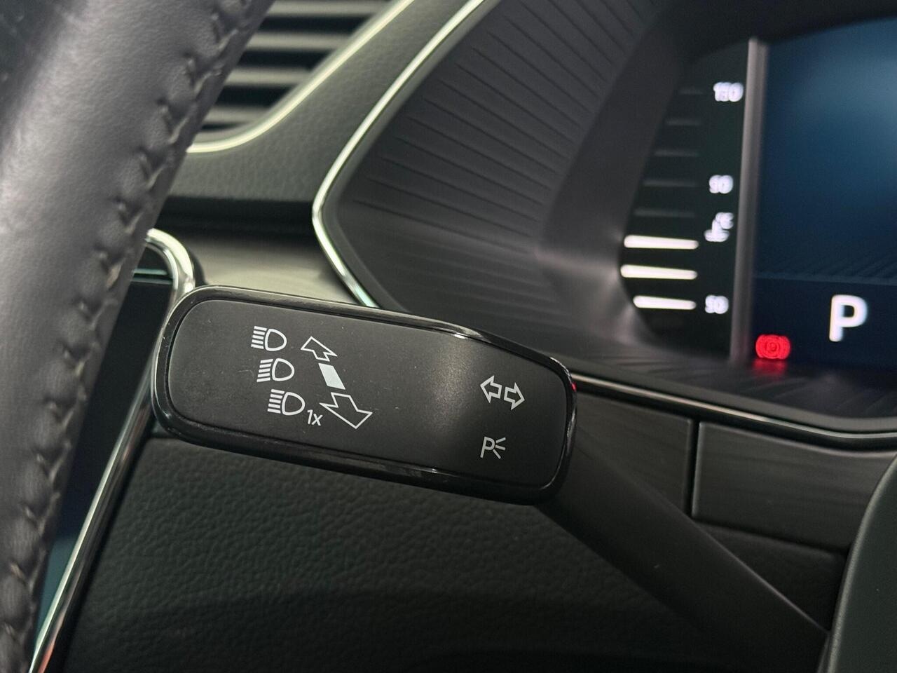 Skoda Superb thumbnail Misc Controls