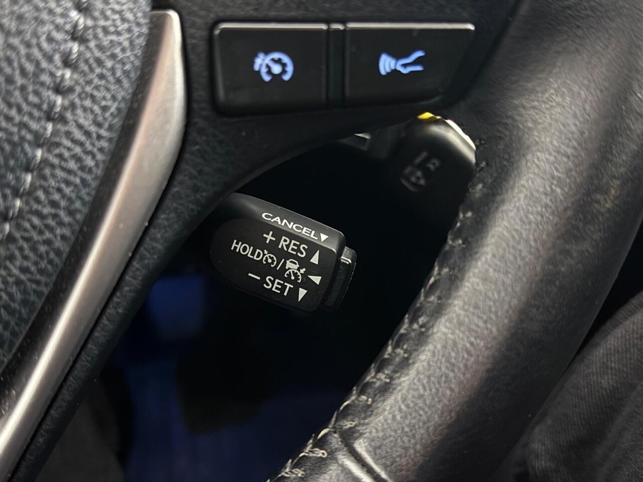 Toyota RAV4 thumbnail Misc Controls