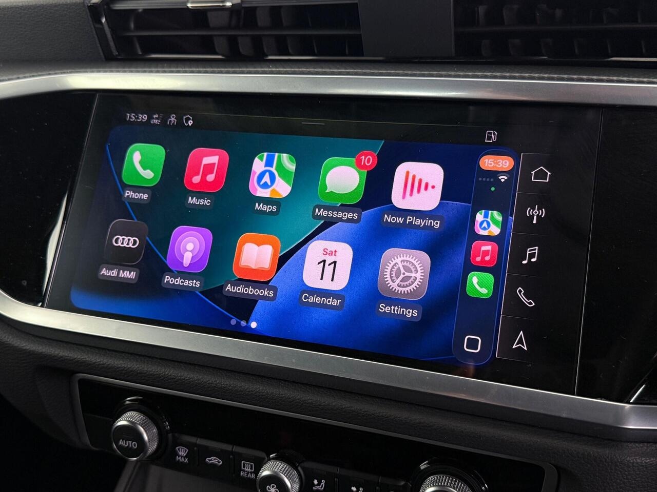 Audi Q3 thumbnail Infotainment System