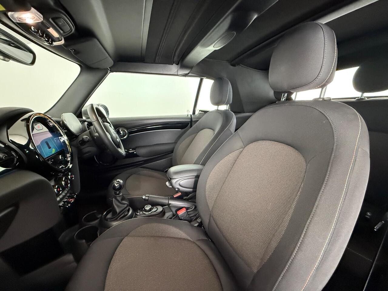 MINI Convertible thumbnail Seat Front Passenger
