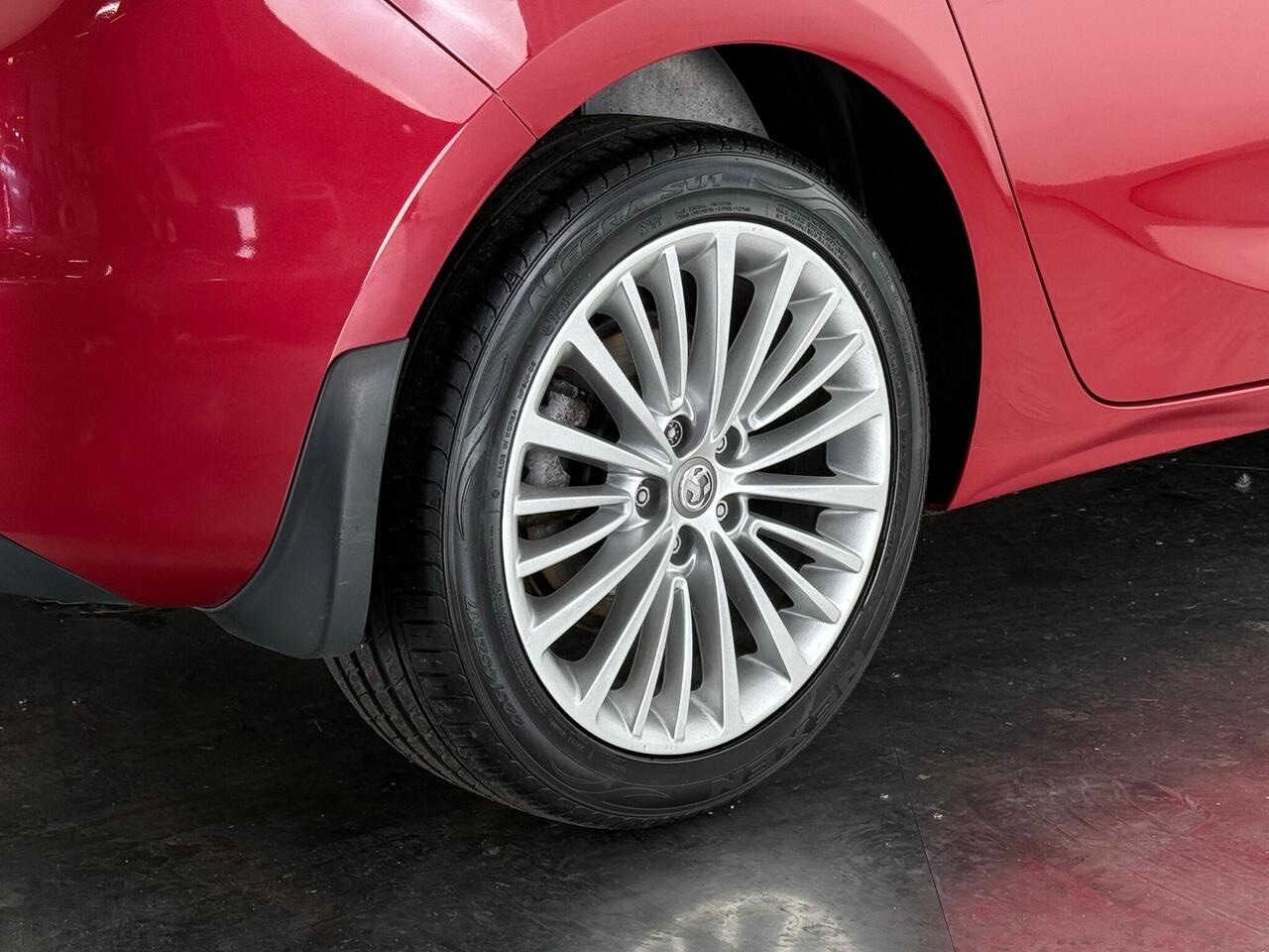 Vauxhall Astra thumbnail Wheel