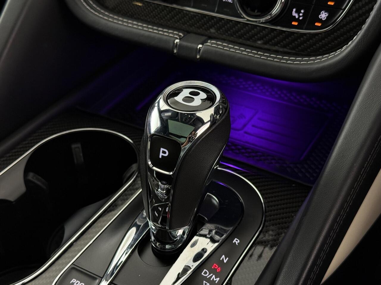 Bentley Bentayga thumbnail Interior Front
