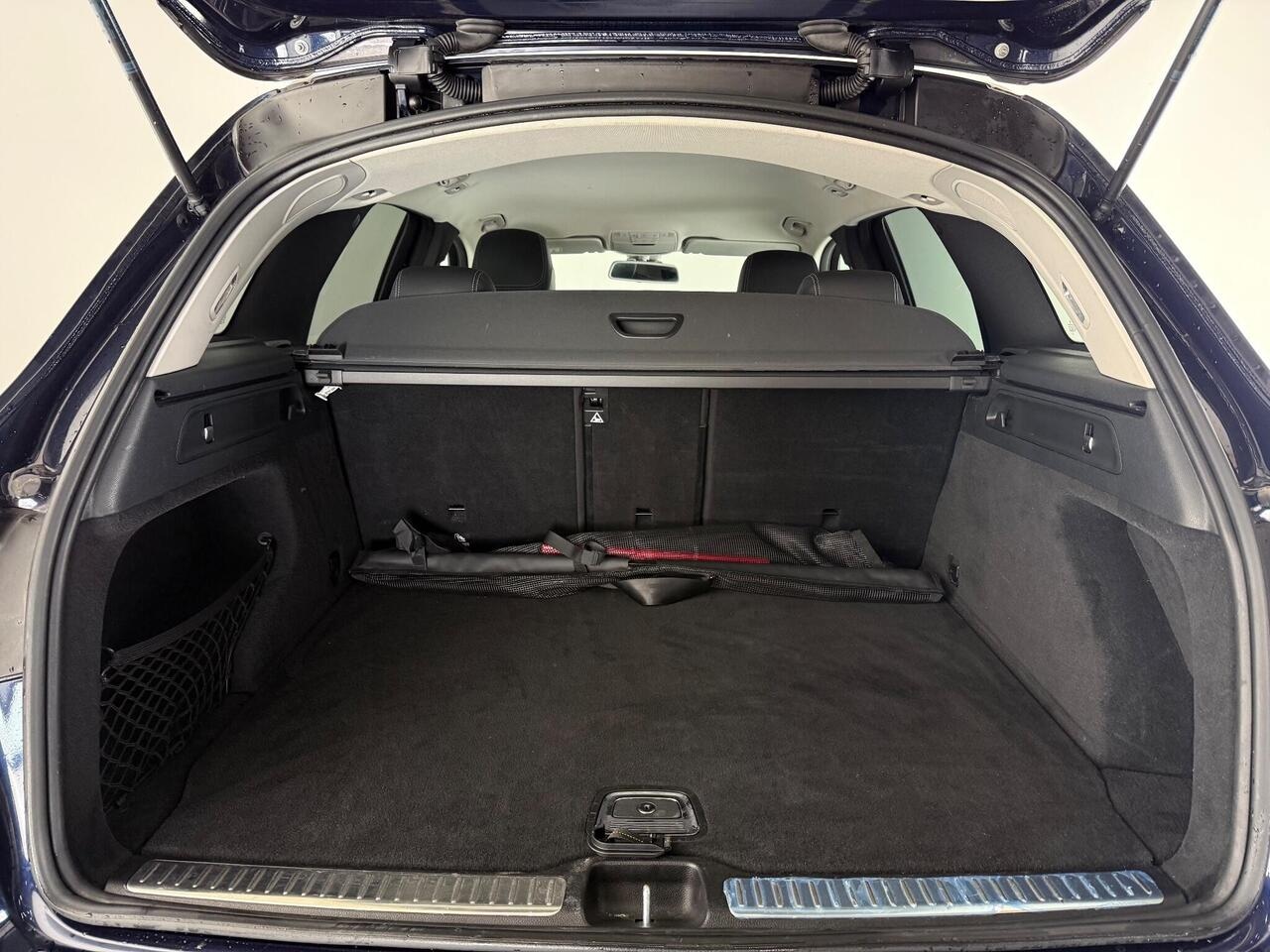 Mercedes-Benz GLC thumbnail Boot