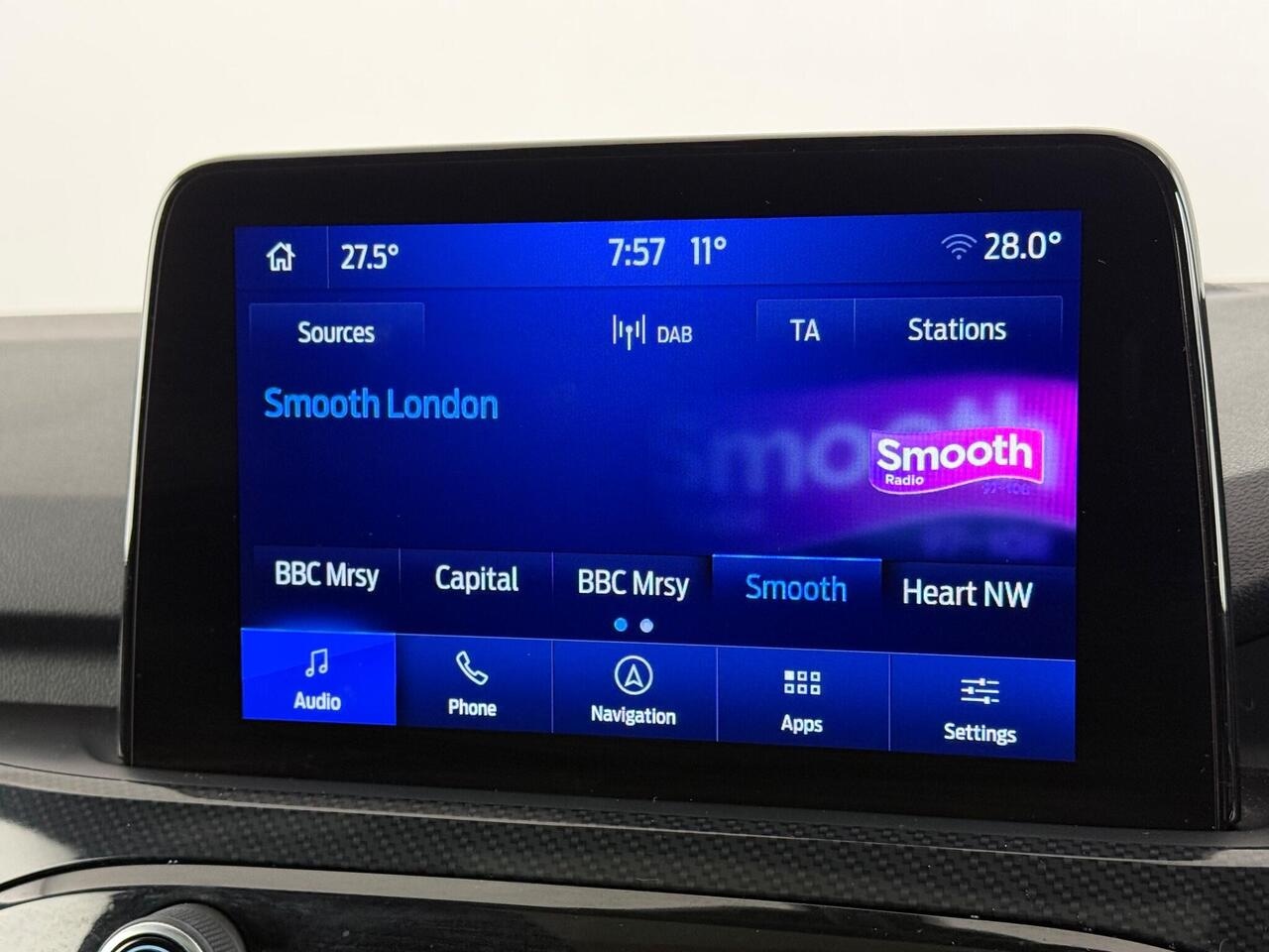 Ford Kuga thumbnail Infotainment System