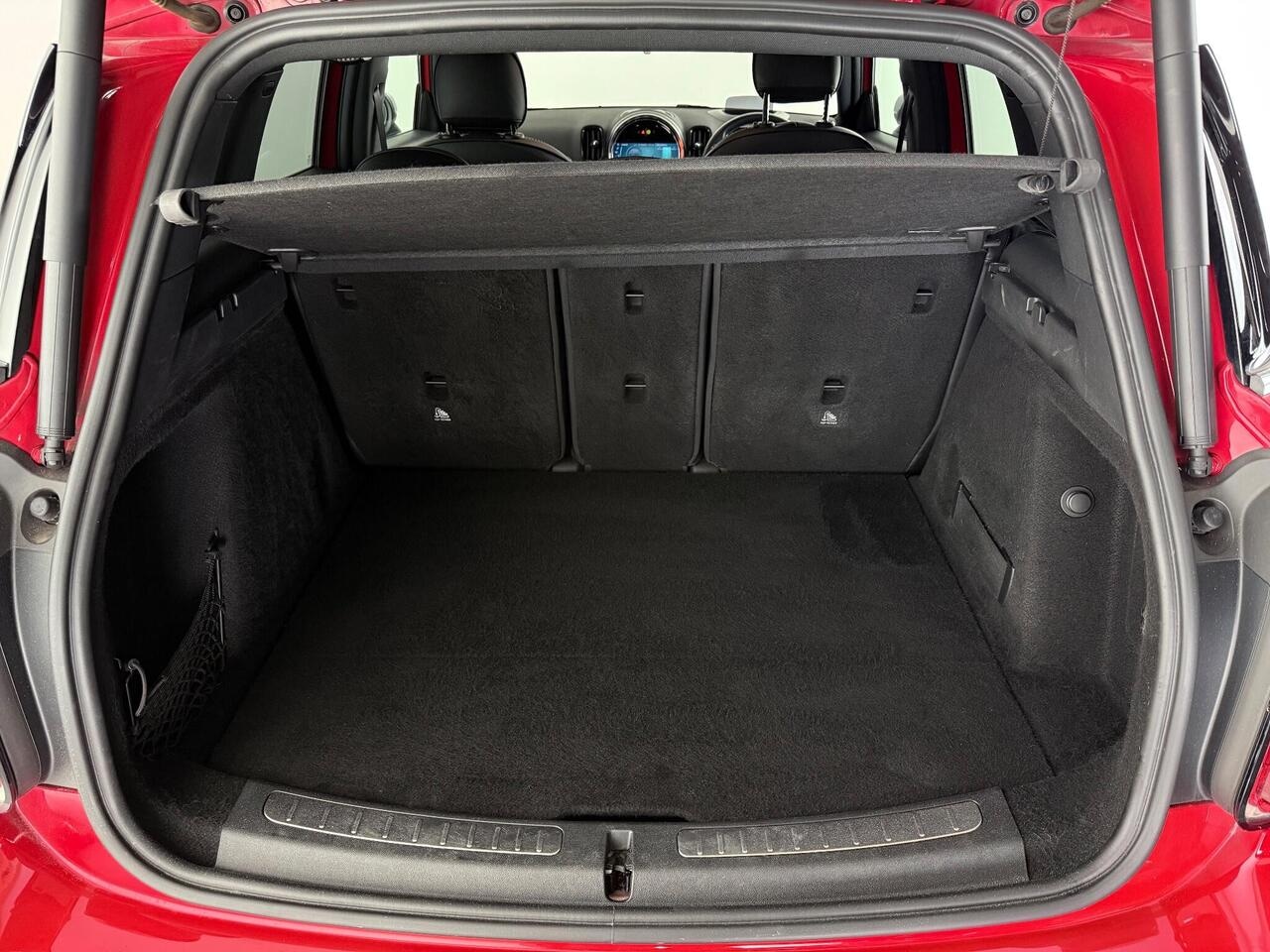 MINI Countryman thumbnail Boot