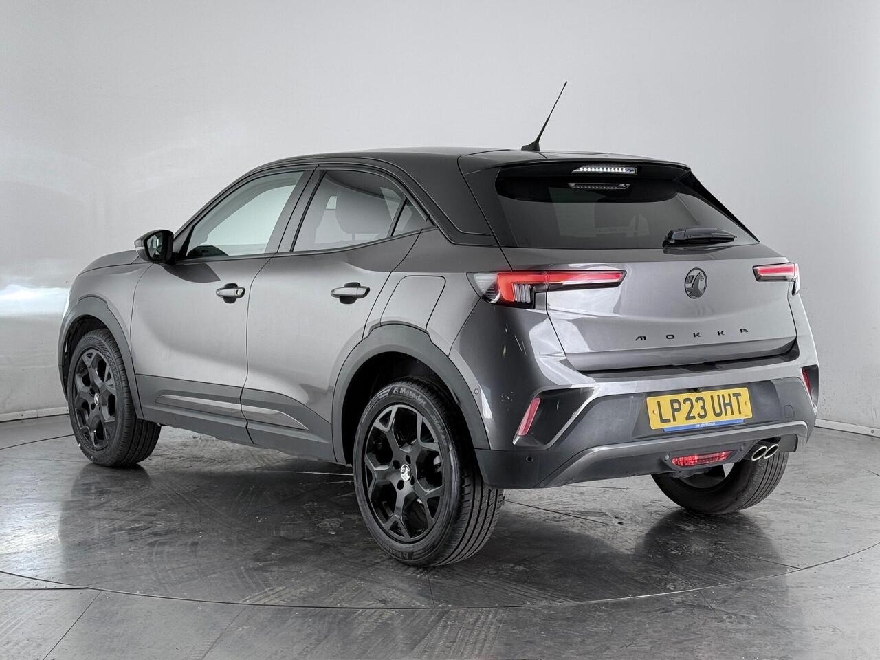 Vauxhall Mokka thumbnail Rear Left