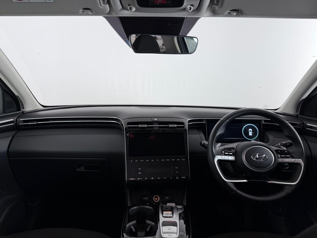 Hyundai TUCSON thumbnail Interior Front