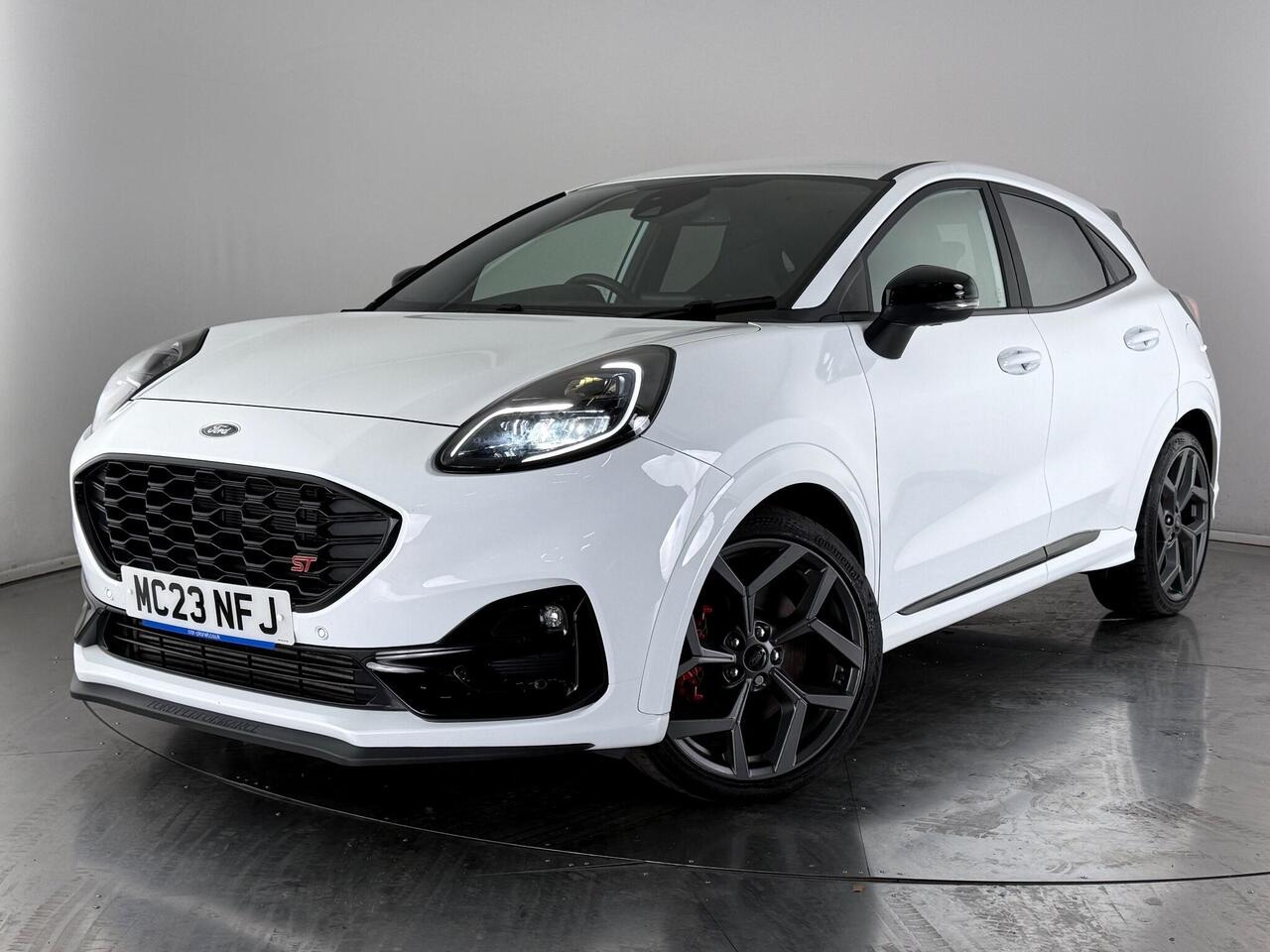 Ford Puma thumbnail Front Left