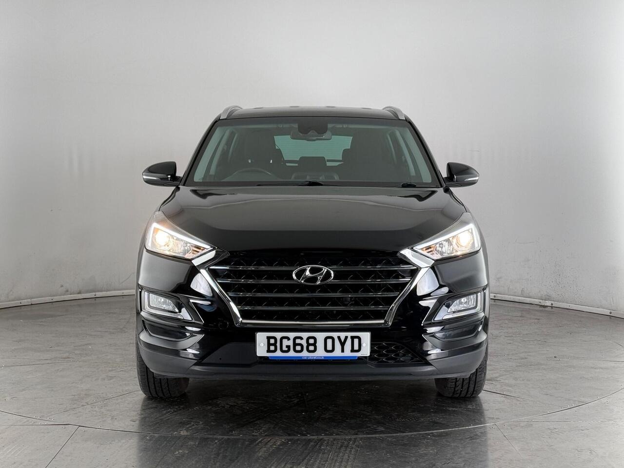 Hyundai TUCSON thumbnail Front