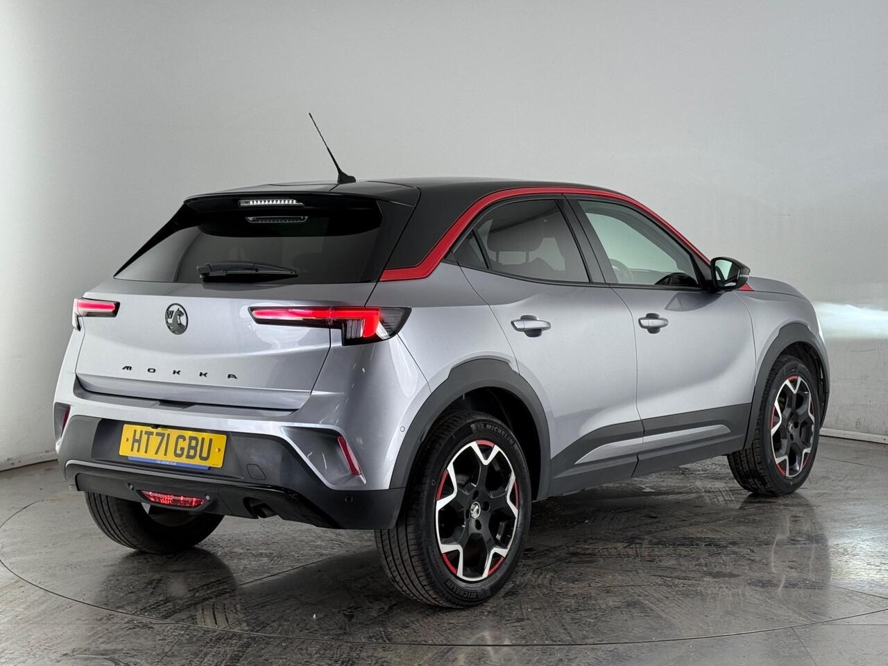 Vauxhall Mokka thumbnail Rear Right
