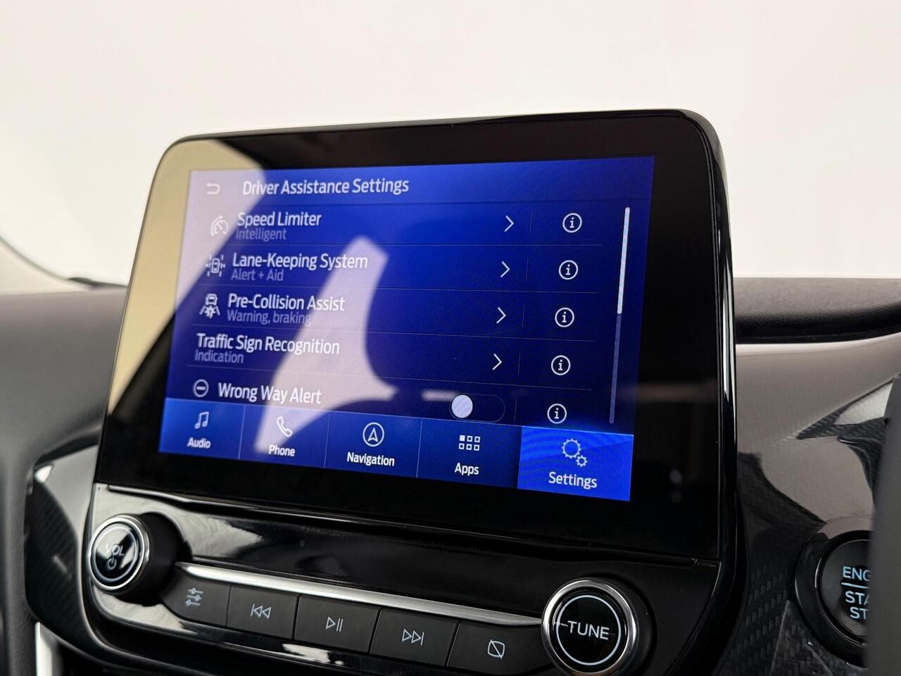 Ford Puma thumbnail Infotainment System