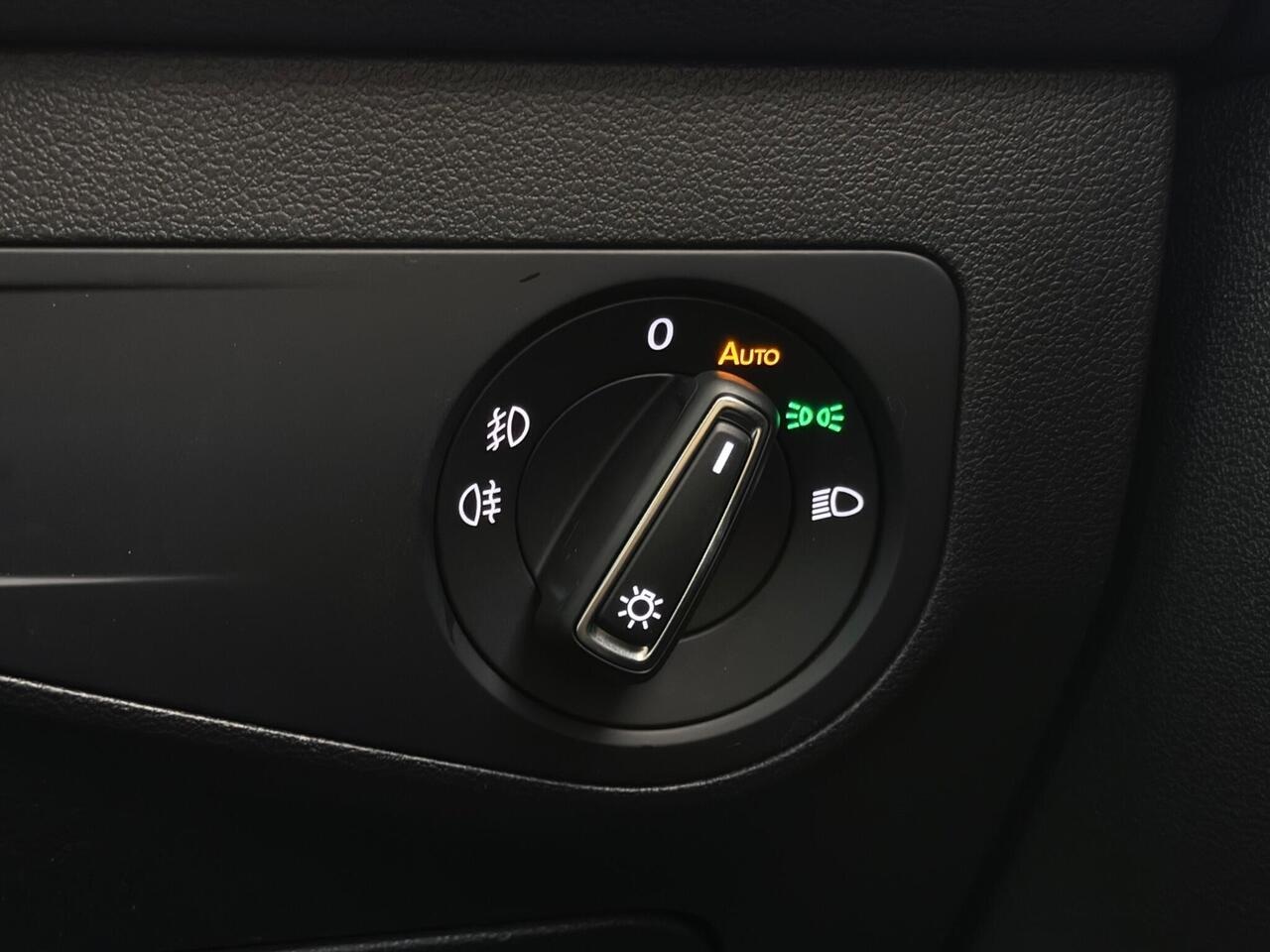 Volkswagen Tiguan thumbnail Misc Controls