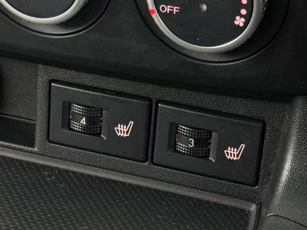 Mazda MX-5 thumbnail Misc Controls