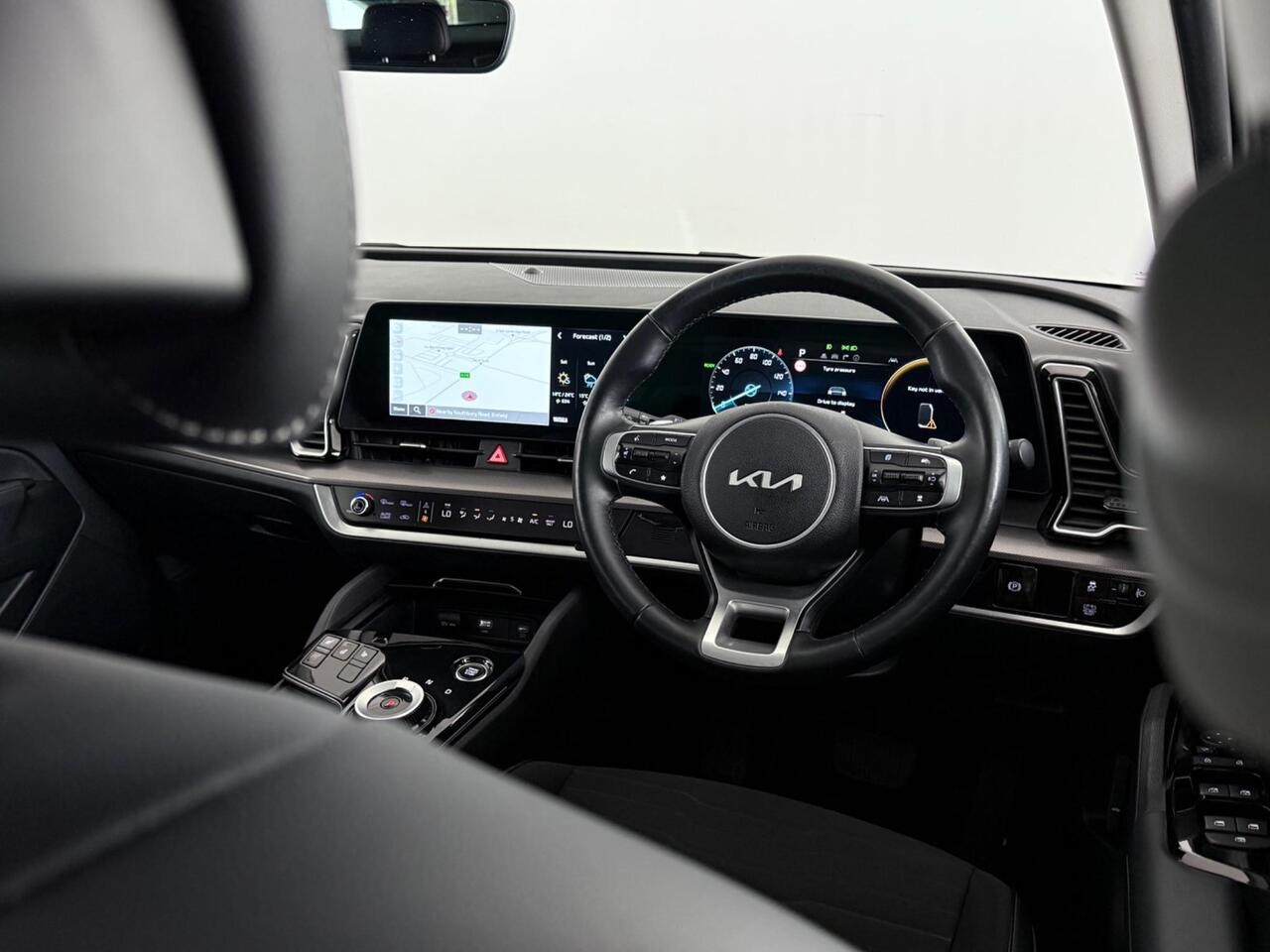 Kia Sportage thumbnail Steering Wheel