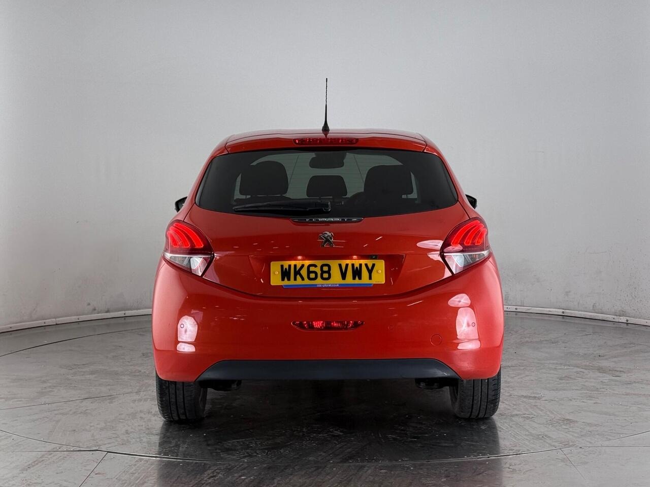 Peugeot 208 thumbnail Rear