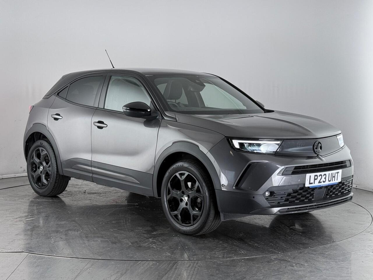 Vauxhall Mokka thumbnail Front Right